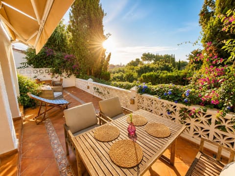 Day, Balcony/Terrace, Garden view