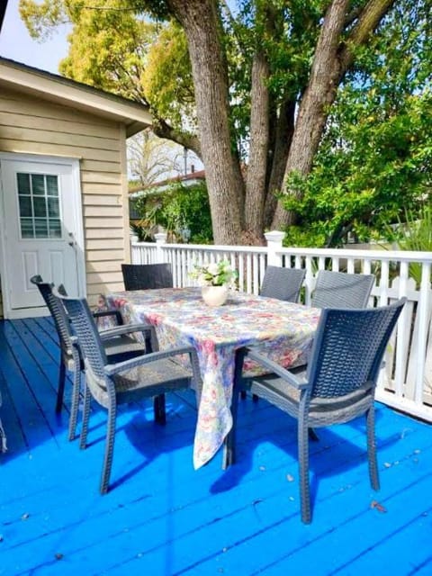 Summer Tide by Tybee Cottages House in Tybee Island