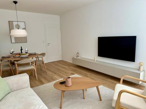 City Cosy - 2 Bedroom & Free Parking - Bern Apartment in City of Bern