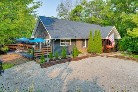 Pet-Friendly Otter Creek Rec Area Retreat House in Indiana