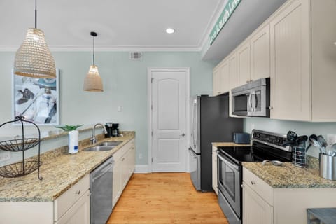 Mojito Manor by Tybee Cottages House in Tybee Island