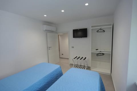 L'infinito sotto la torre Apartment in Recanati