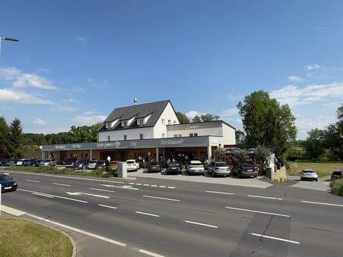 Property building, Day, Street view, Location, Parking
