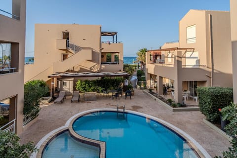 Day, Summer, Pool view, Sea view, Swimming pool, sunbed