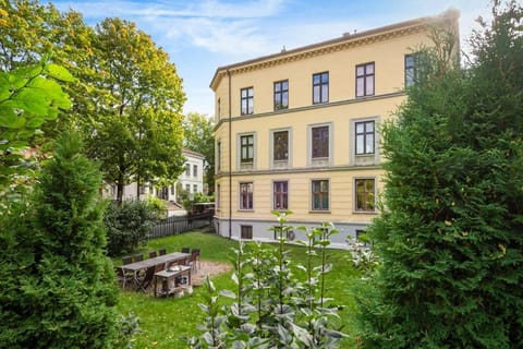 Property building, Garden, Garden
