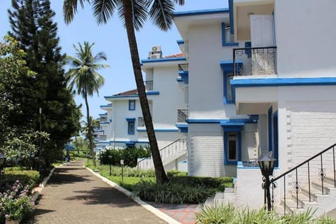 Property building, Street view