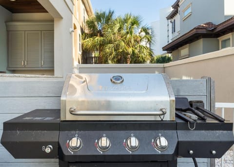Treasure in the Dunes by Newman-Dailey House in Destin