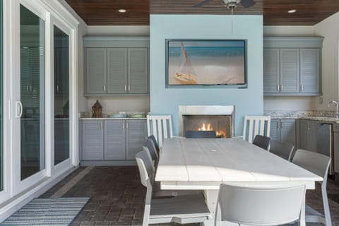 Treasure in the Dunes by Newman-Dailey House in Destin