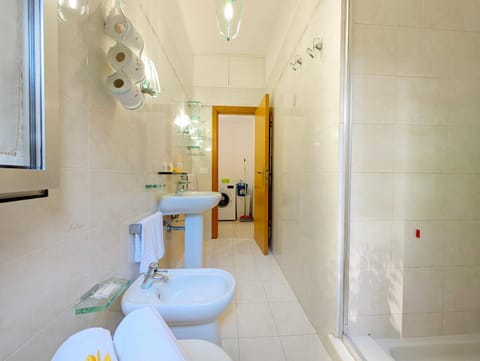 Giardino al mare 2 min dal Mare Giardino Wifi AC Apartment in Porto San Giorgio