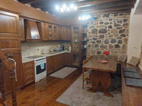 Andromahi Stone House Villa in Arcadia, Greece