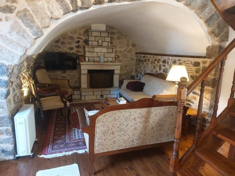 Andromahi Stone House Villa in Arcadia, Greece