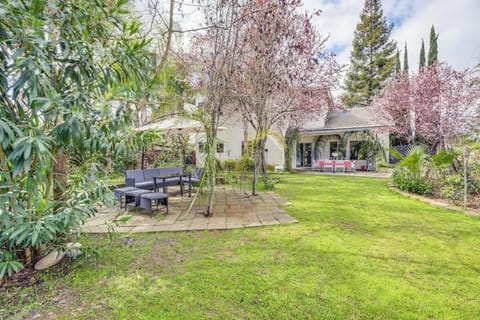 Rudraksha-5BR Luxury,3Bath, NE Fresno, Shopping, Dining, Medical, Tourist Attractions House in Fresno