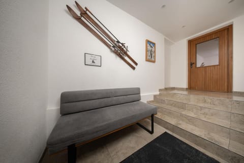 Facade/entrance, Lobby or reception