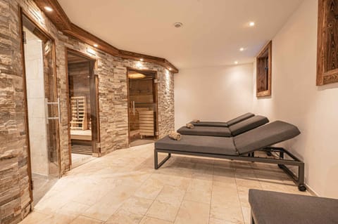 Sauna, Spa and wellness centre/facilities