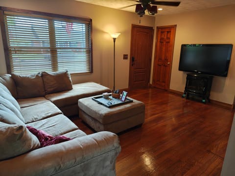 Pointer Palace House in Kenova