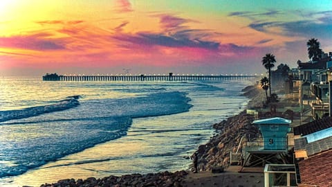 Nearby landmark, Restaurant/places to eat, Spring, Day, Neighbourhood, Natural landscape, Activities, Winter, Summer, Fishing, Game Room, Karaoke, Nightclub / DJ, Snorkeling, Table tennis, Spa and wellness centre/facilities, Fitness centre/facilities, Beach, Tennis court, Canoeing, Diving, Evening entertainment, Autumn, Area and facilities, Supermarket/grocery shop, Shopping Area, Entertainment, Sunset, young children, older children, ATM, shuttle, vending machine, wedding, washing machine