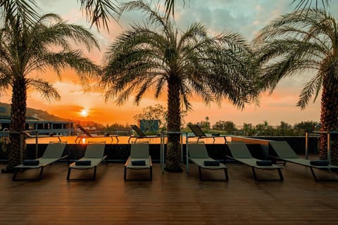 Pool view, Swimming pool, Sunset, sunbed