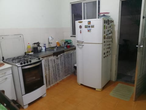 Kitchen or kitchenette, oven, stove