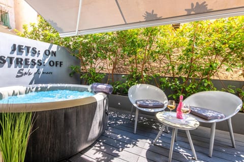 Patio, Day