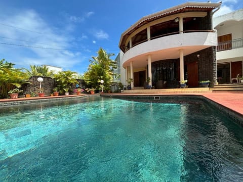 Property building, Pool view, Swimming pool, Swimming pool