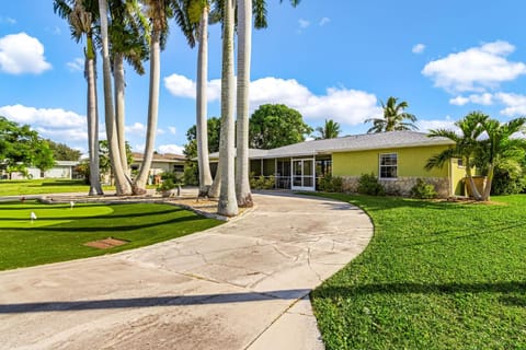 Property building, Day