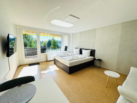 Bed, Living room, Photo of the whole room, Bedroom
