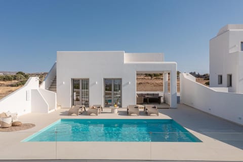 Property building, Pool view, Swimming pool