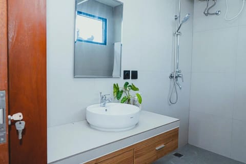 Brand New! Villa Putu Seminyak Villa in North Kuta