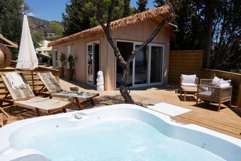 Property building, Patio, Swimming pool