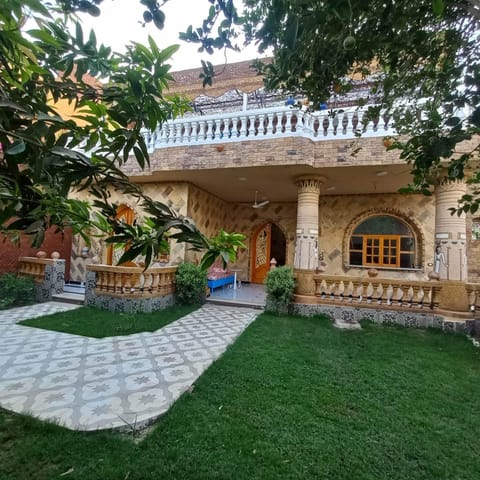 Property building, Garden view