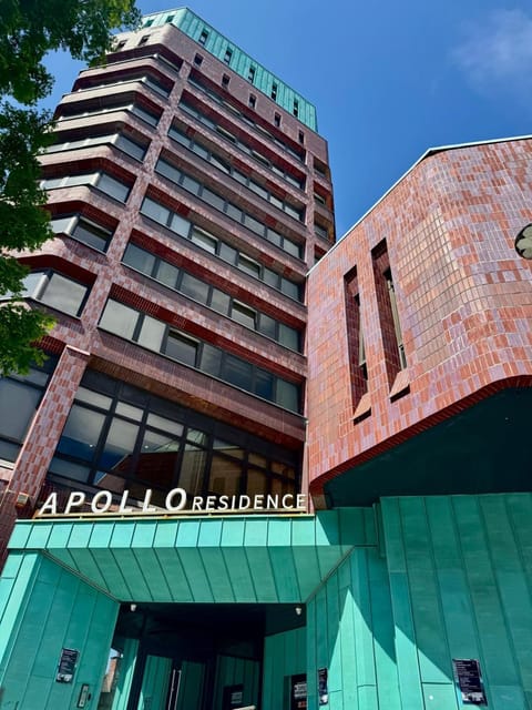 Property building, Day