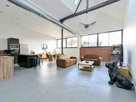 Living room, kitchen