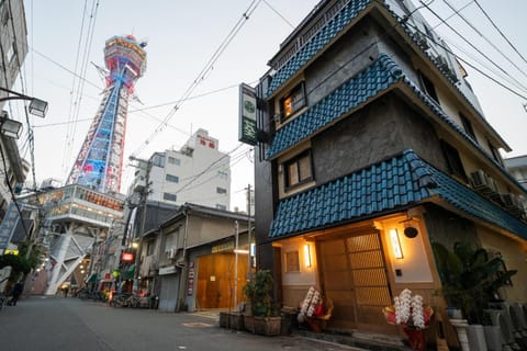 Property building, Neighbourhood, Street view