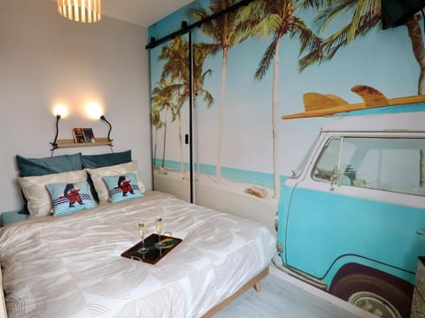 Bed, Bedroom