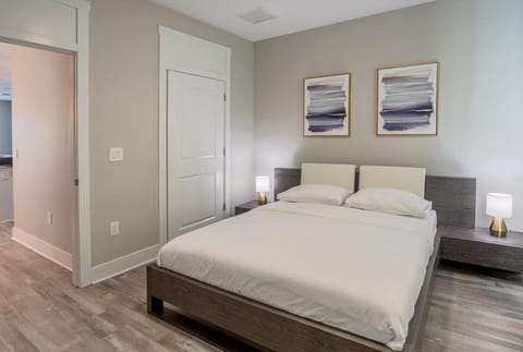 Luxury Pool Home-Golf Cart House in Redington Beach