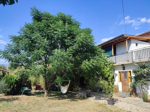 Camping Kromidovo Campground/ 
RV Resort in Blagoevgrad Province