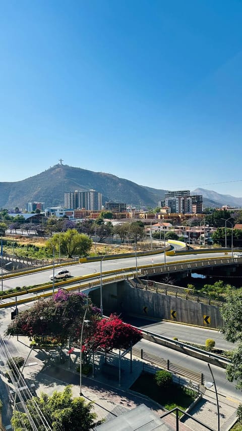 City view, Location