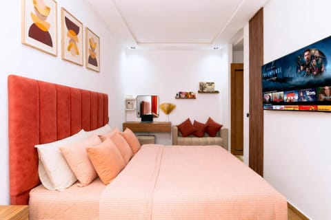Communal lounge/ TV room, TV and multimedia, Photo of the whole room, Bedroom