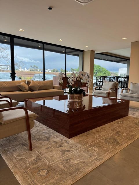 Living room, Lounge or bar, Seating area