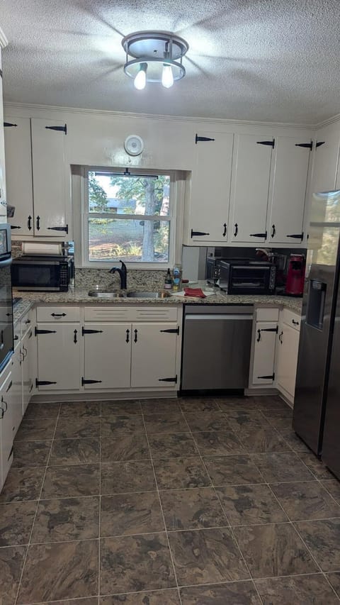 Vintage Vibes on Quiet and Sunny Street House in Cartersville