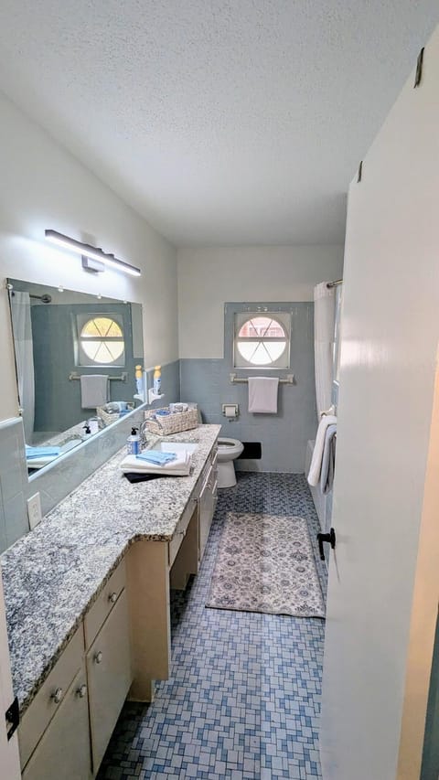 Vintage Vibes on Quiet and Sunny Street House in Cartersville