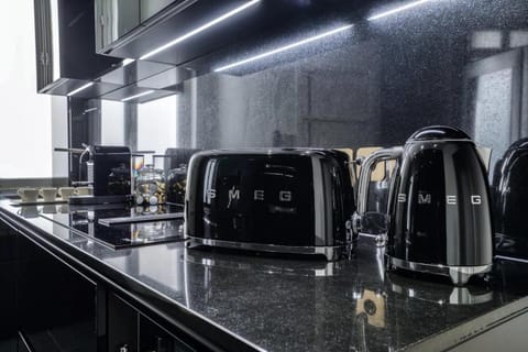 213 m2 Prestige Eiffel Signature Apartment in Paris