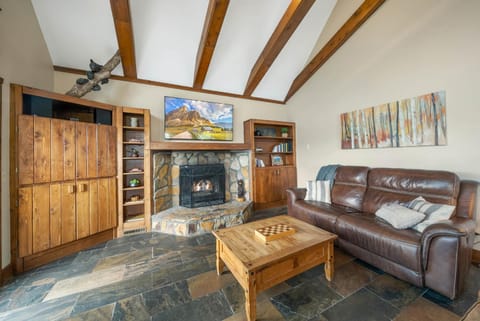 Deerwood Retreat House in Seven Devils