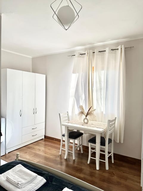Dining area, wardrobe