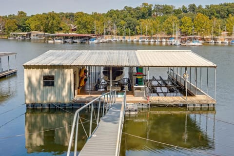 Dock and Views Scenic Group Retreat on Grand Lake! House in Lake O The Cherokees