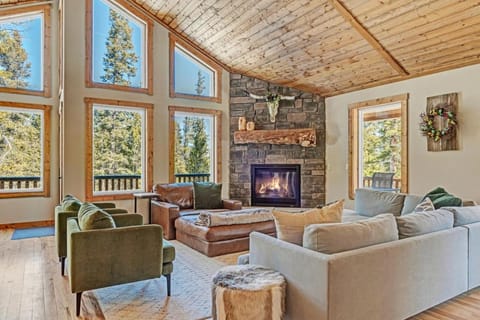 Forest View Cabin Near Breck and Keystone Cabin in Park County