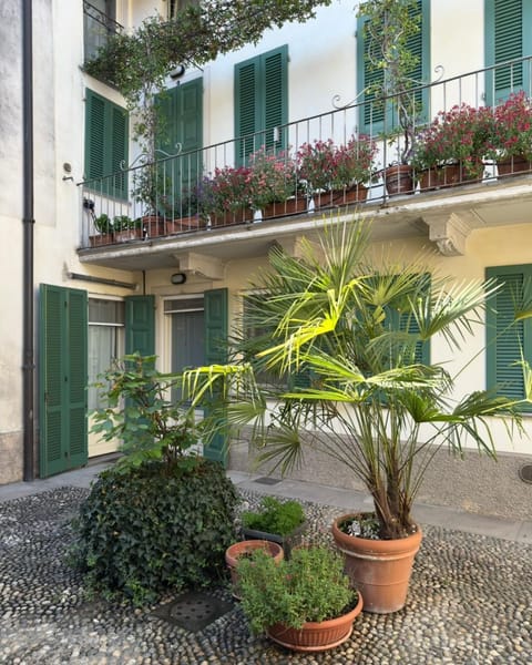 Garden, Garden view