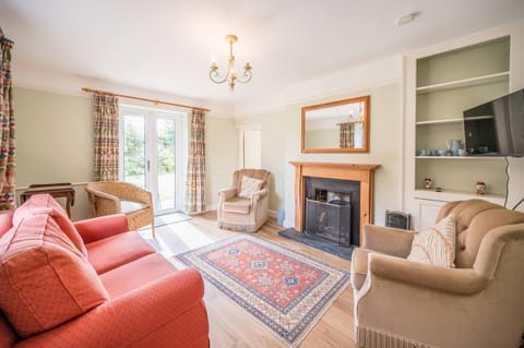 Mount Pleasant Farm, Dunwich House in Dunwich