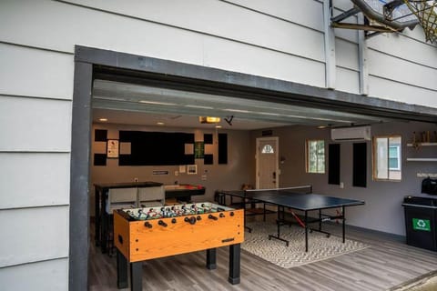 Cottage at Cast Away Kayaks Fire Pit & Game Room Apartment in Varick
