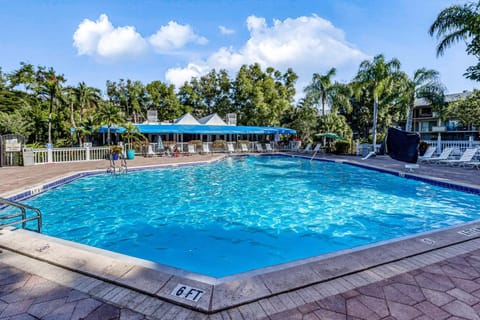 Park Shore Paradise Apartment in Naples